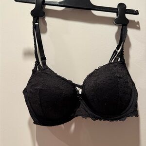 PINK Victoria's Secret Black Lace push up Bra